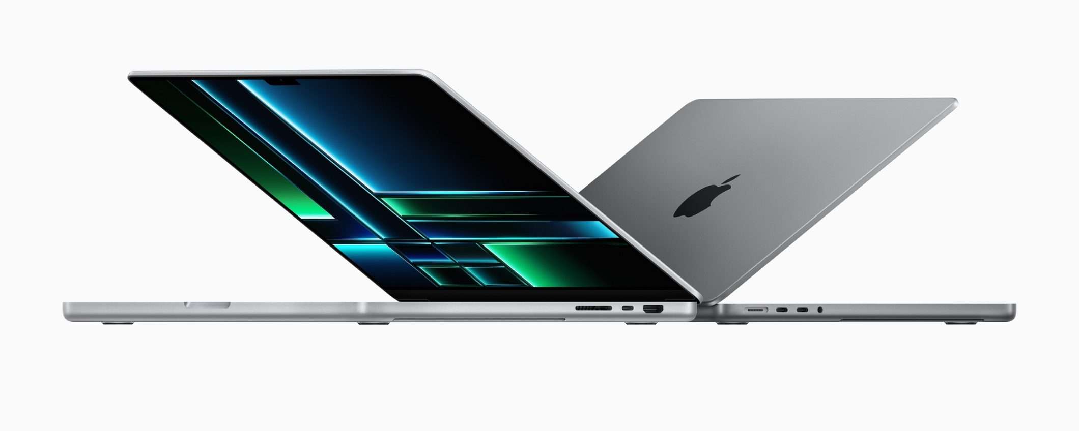 MacBook Pro 14: in offerta a QUESTO PREZZO non ha rivali