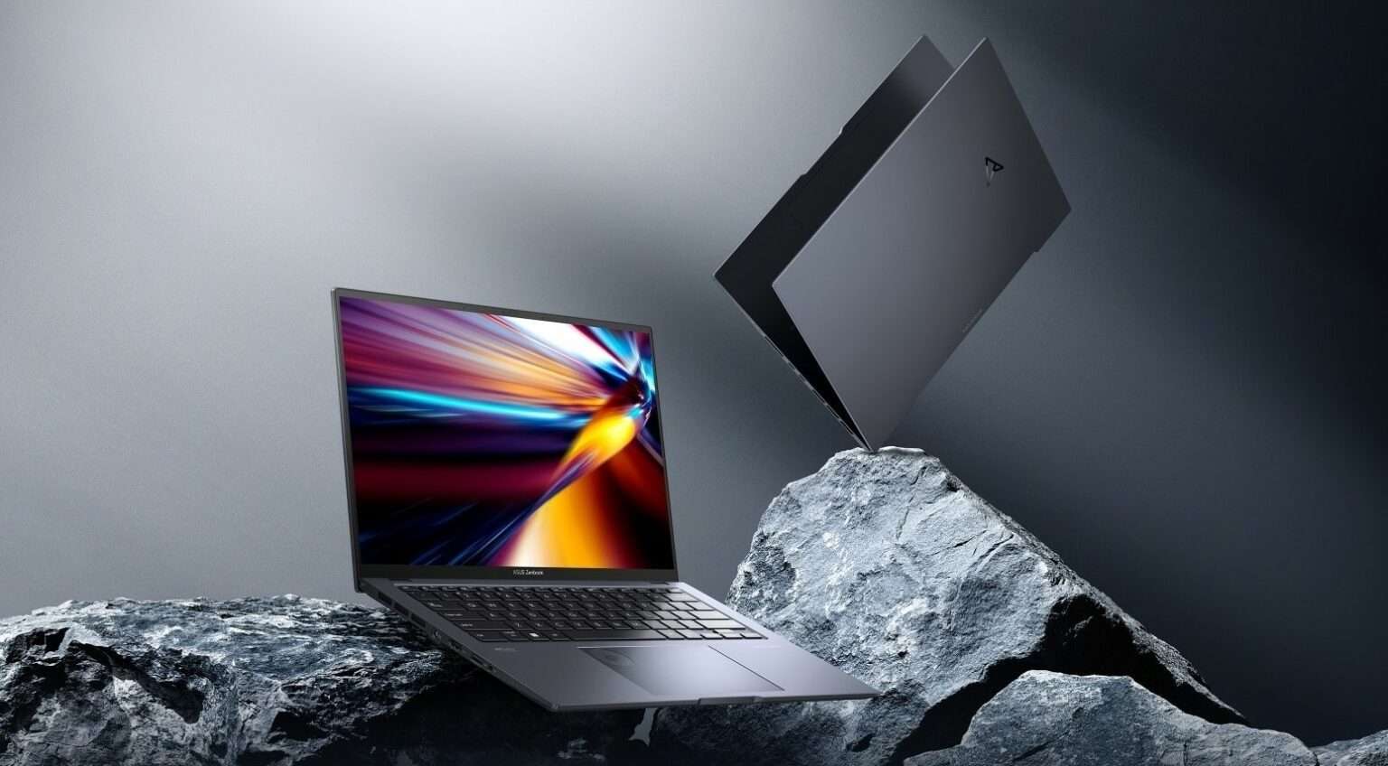 ASUS Zenbook 14 con display OLED, Ryzen 7 7730U e 16 GB di RAM al MINIMO STORICO su Amazon