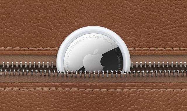 Apple AirTag borsa