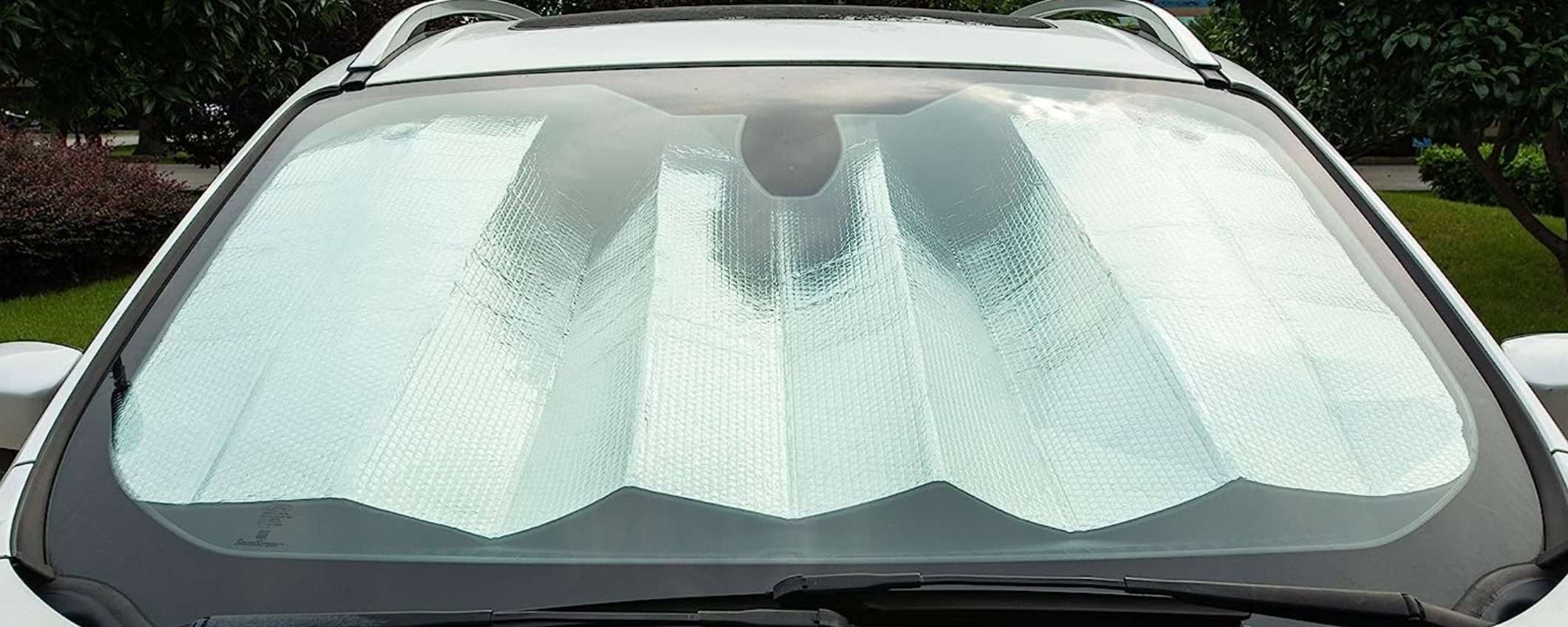 Parasole riflettente e AUTO AL FRESCO: proteggiti dal caldo a soli 10€