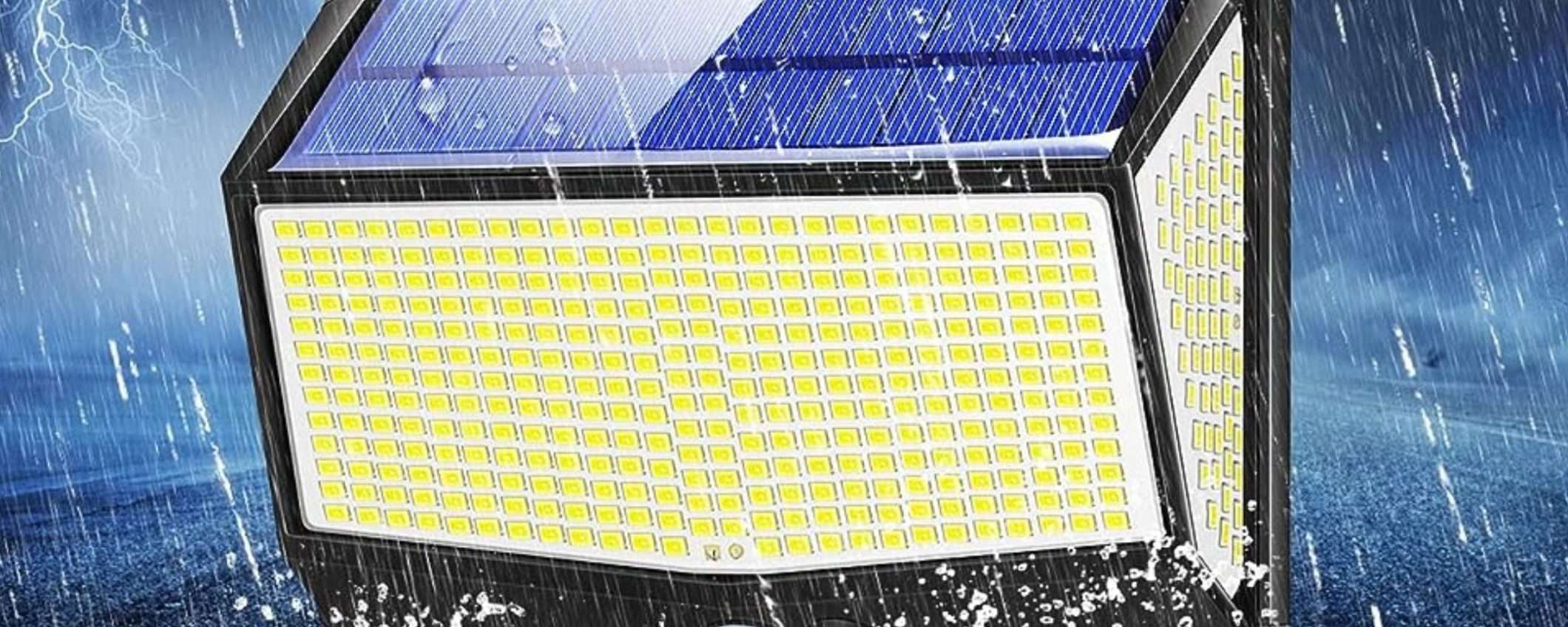 Luce solare 2000 lumen (468 LED) a prezzo RIDICOLO su Amazon (10€)