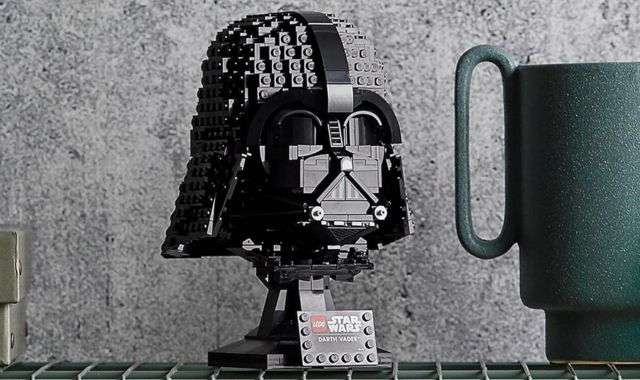 Set LEGO Casco Darth Vader