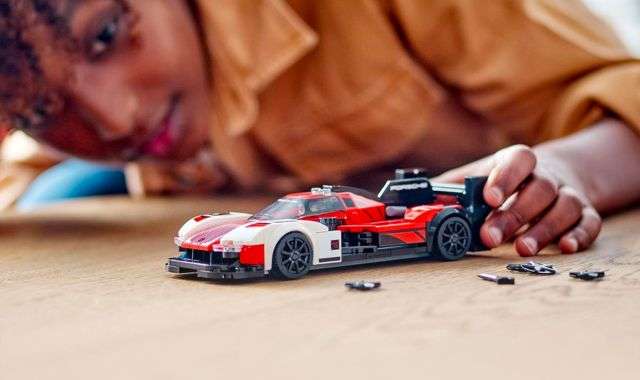 Set LEGO Modellino Auto da costruire