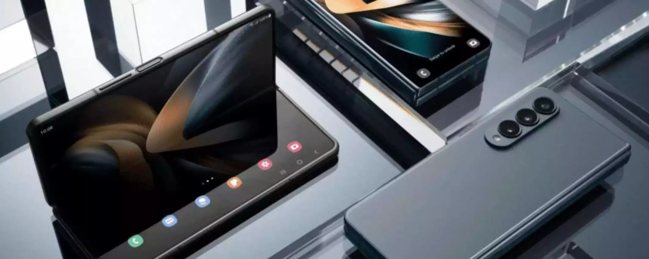 Samsung Galaxy Z Fold4 5G: il foldable da comprare OGGI su Amazon