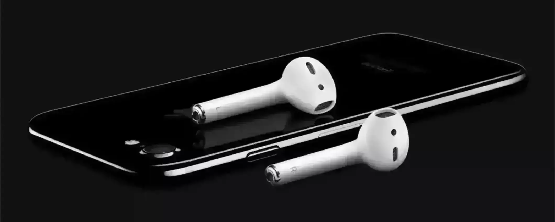 AirPods (seconda generazione): a soli 99€ sono da comprare SUBITO