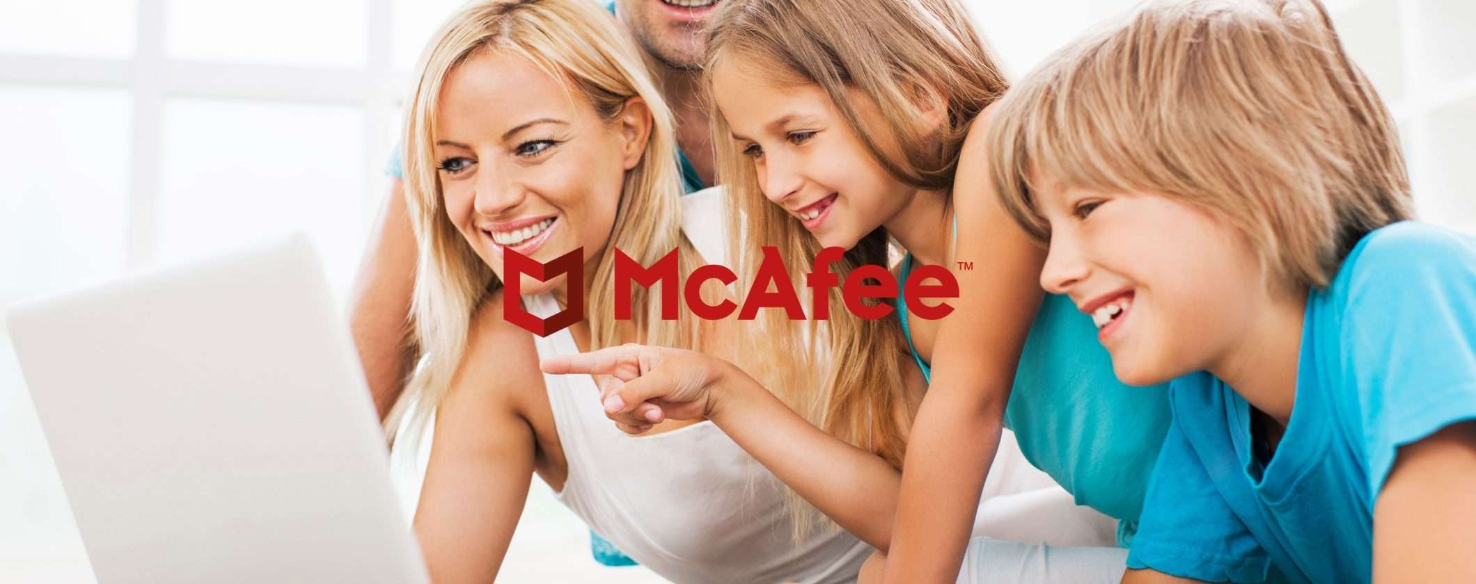 McAfee 2024: abbonamento 1 anno + 3 mesi gratis a 21€