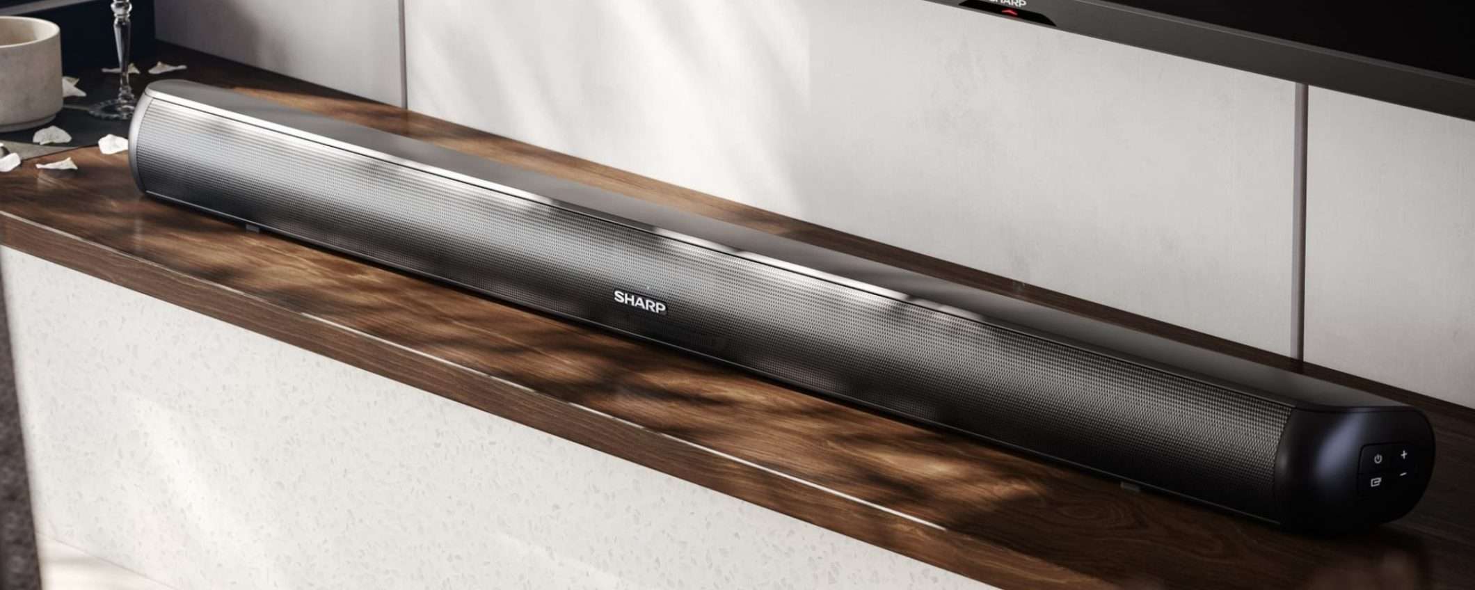 Amazon SVENDE la potentissima soundbar Sharp da 150W: APPENA 79€