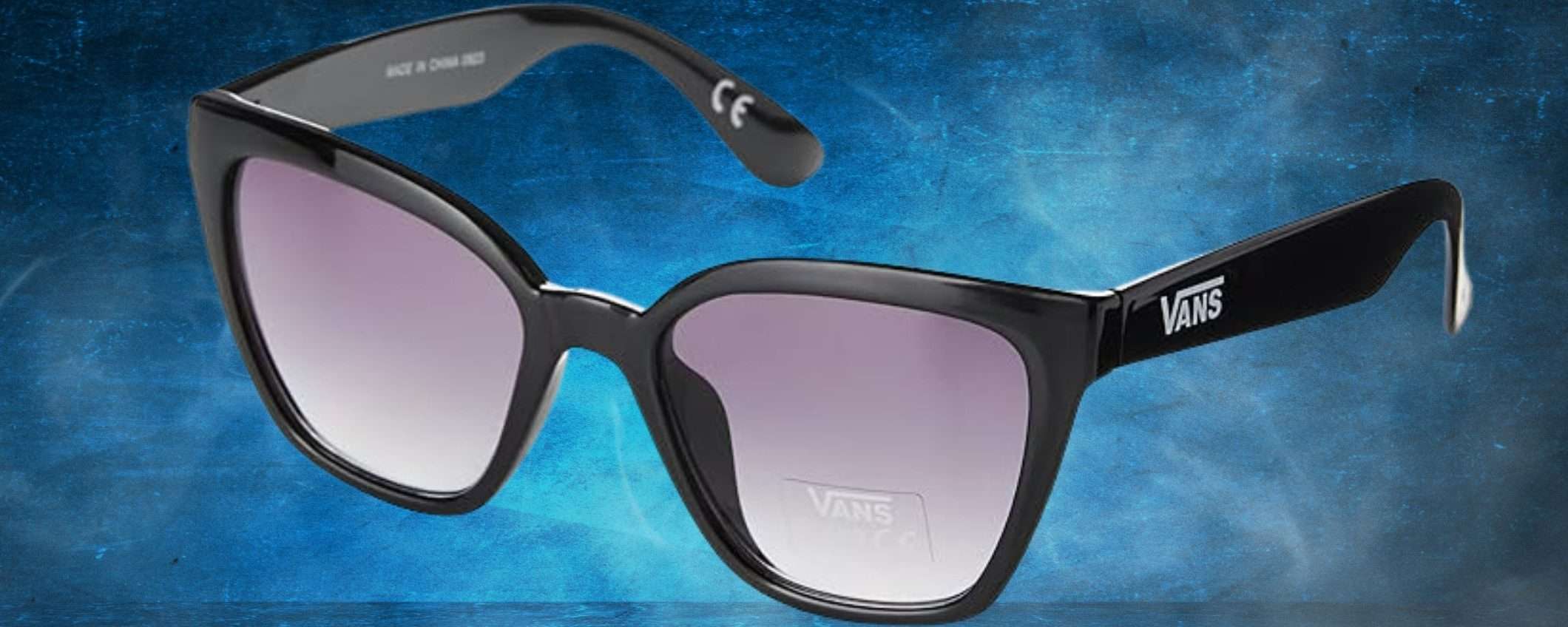 VANS: occhiali da sole da uomo a 15€, promo LAMPO SHOCK su Amazon