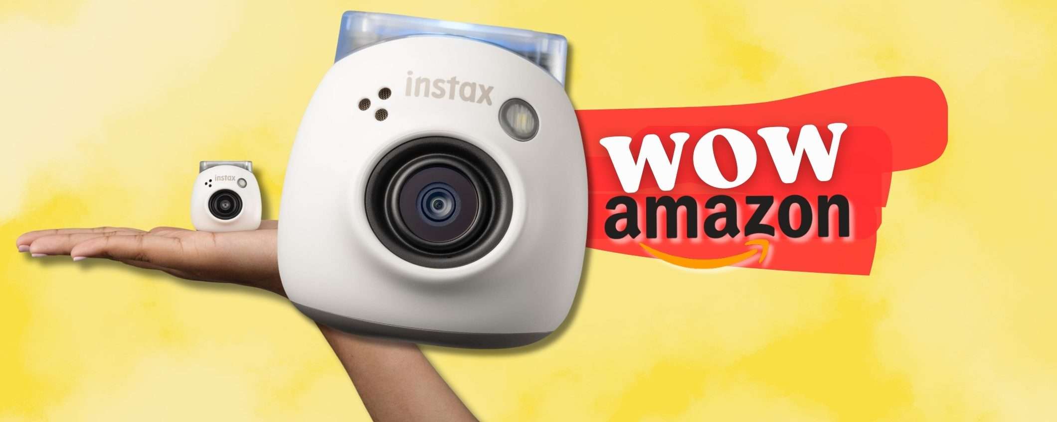 Instax mini 12 sta nel PALMO di una mano: scatta e stampa dopo (-11%)