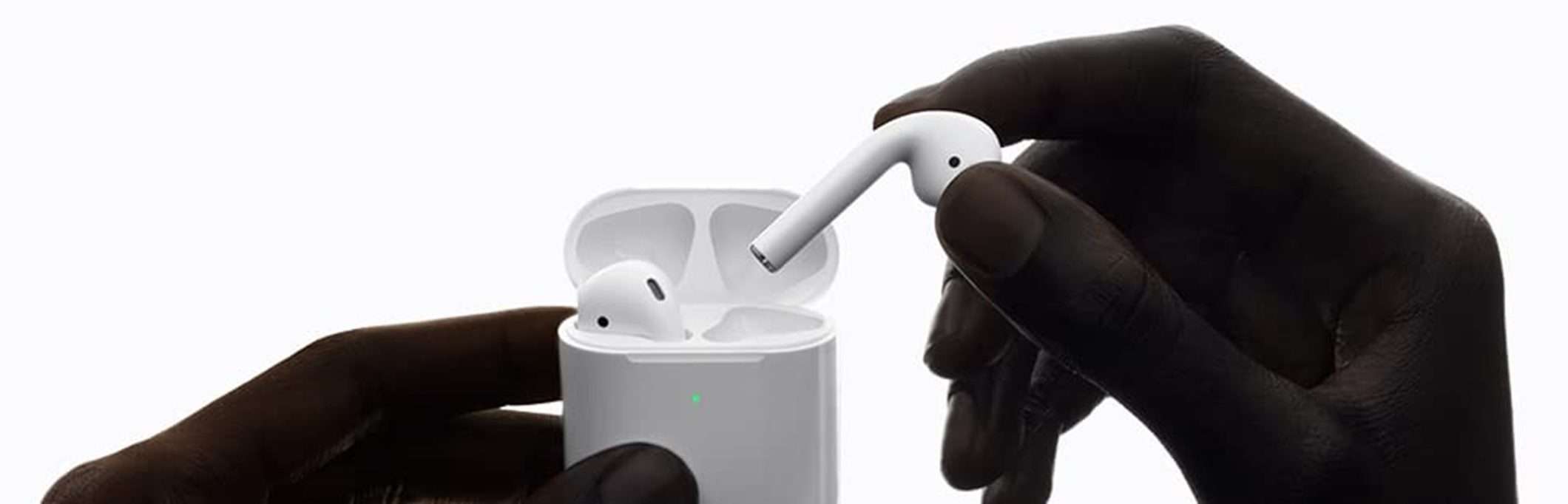 Apple AirPods di seconda generazione con custodia Lightning a 109€ sono un AFFARONE!