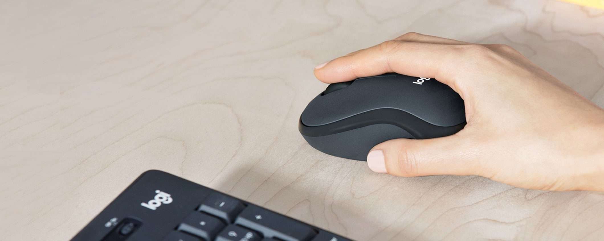 Questo mouse wireless Logitech SILENZIOSO è a soli 12,99€ su Amazon: è il MINIMO assoluto (-57%)