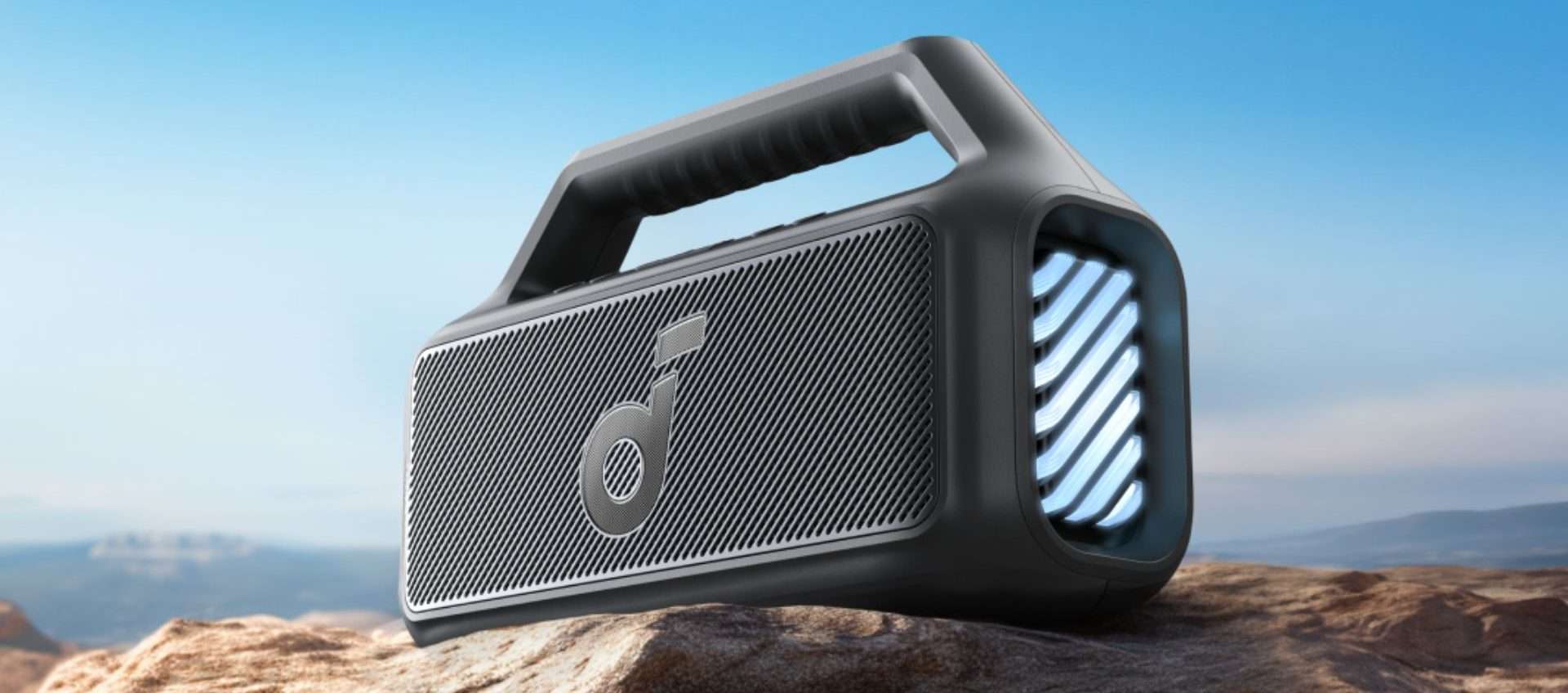 Cassa Soundcore Boom 2 in offerta: potentissima, tanta autonomia e galleggia