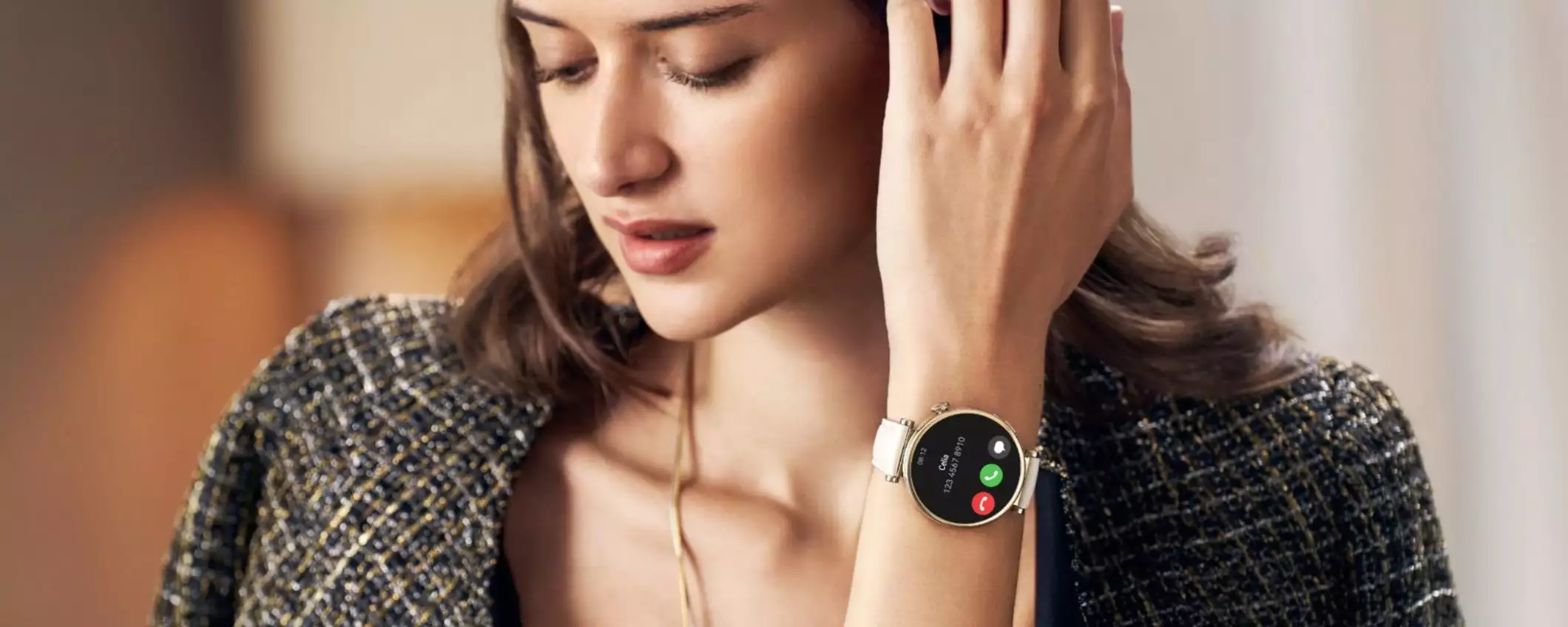 Huawei Watch GT 4 in offerta a 219 euro + extra sconto del 10% a carrello