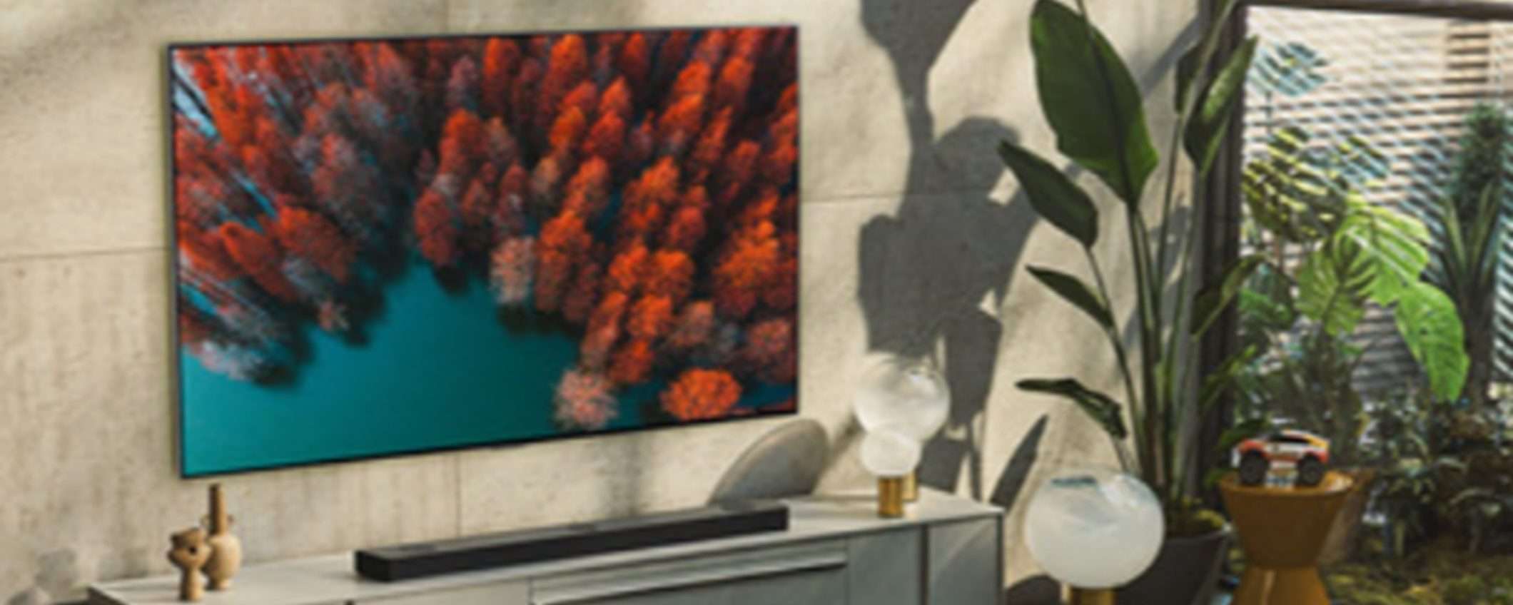 Smart TV LG OLED evo con piedistallo a 1 euro in super offerta a 998€ da Unieuro