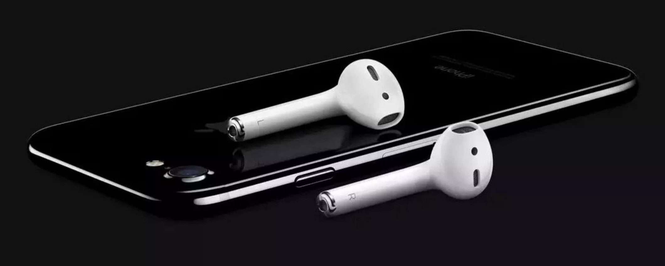 AirPods di seconda generazione a soli 99€: gli auricolari da comprare OGGI