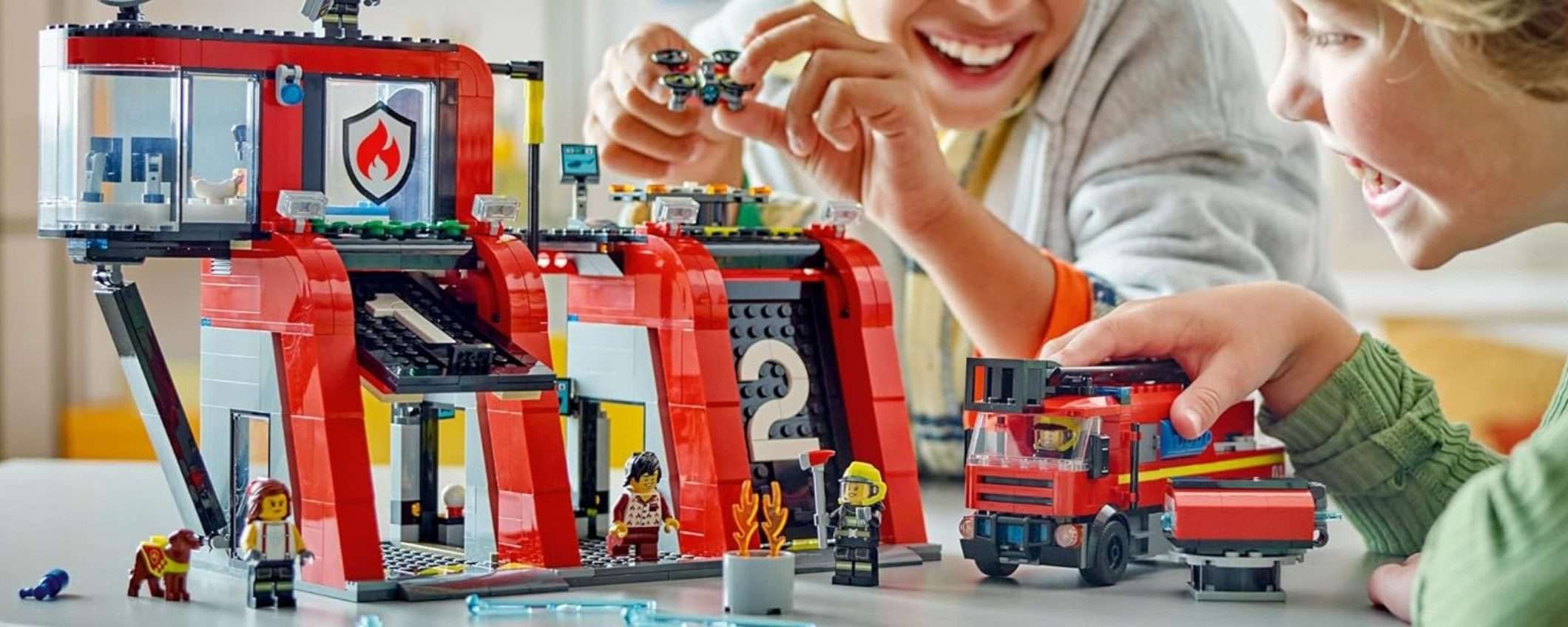 Stazione dei pompieri LEGO con uno sconto PAZZESCO su Amazon