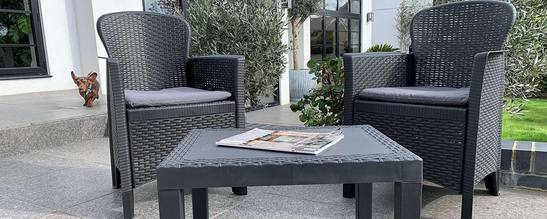 Set da giardino a 70€ su Amazon, occasione ASSURDA: 2 poltrone e 1 tavolino