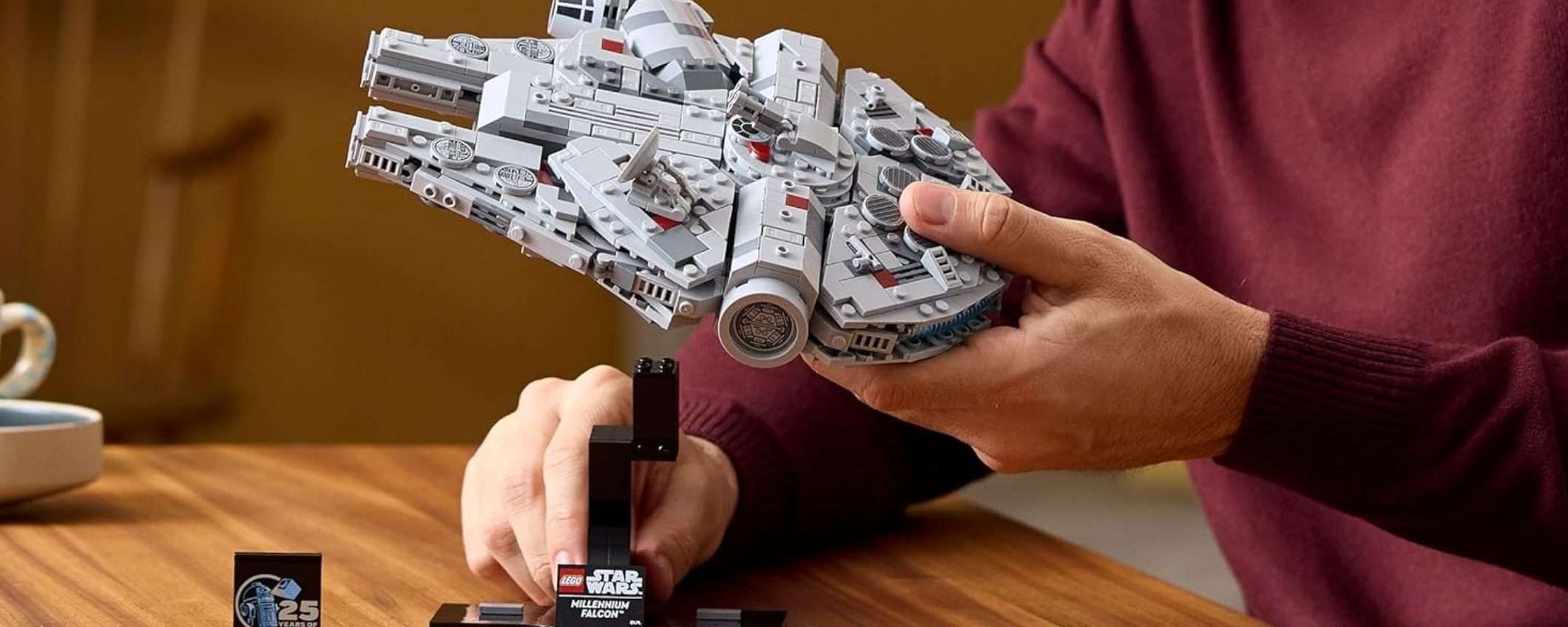 Il modellino LEGO del Millenium Falcon adesso costa POCHISSIMO su Amazon