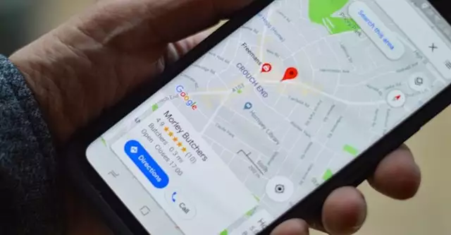Google Maps Vs Waze: oltre la navigazione