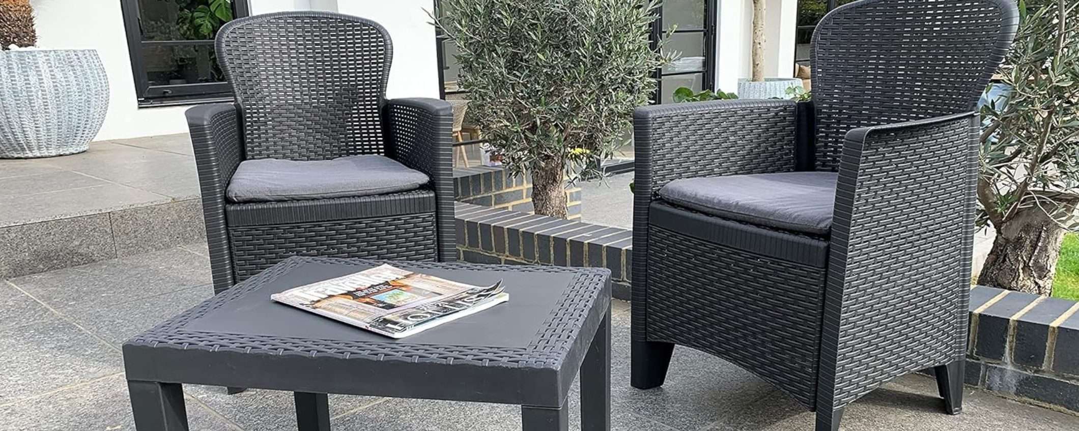 Set da giardino a 73€ su Amazon: 2 poltrone e 1 tavolino di qualità TOP