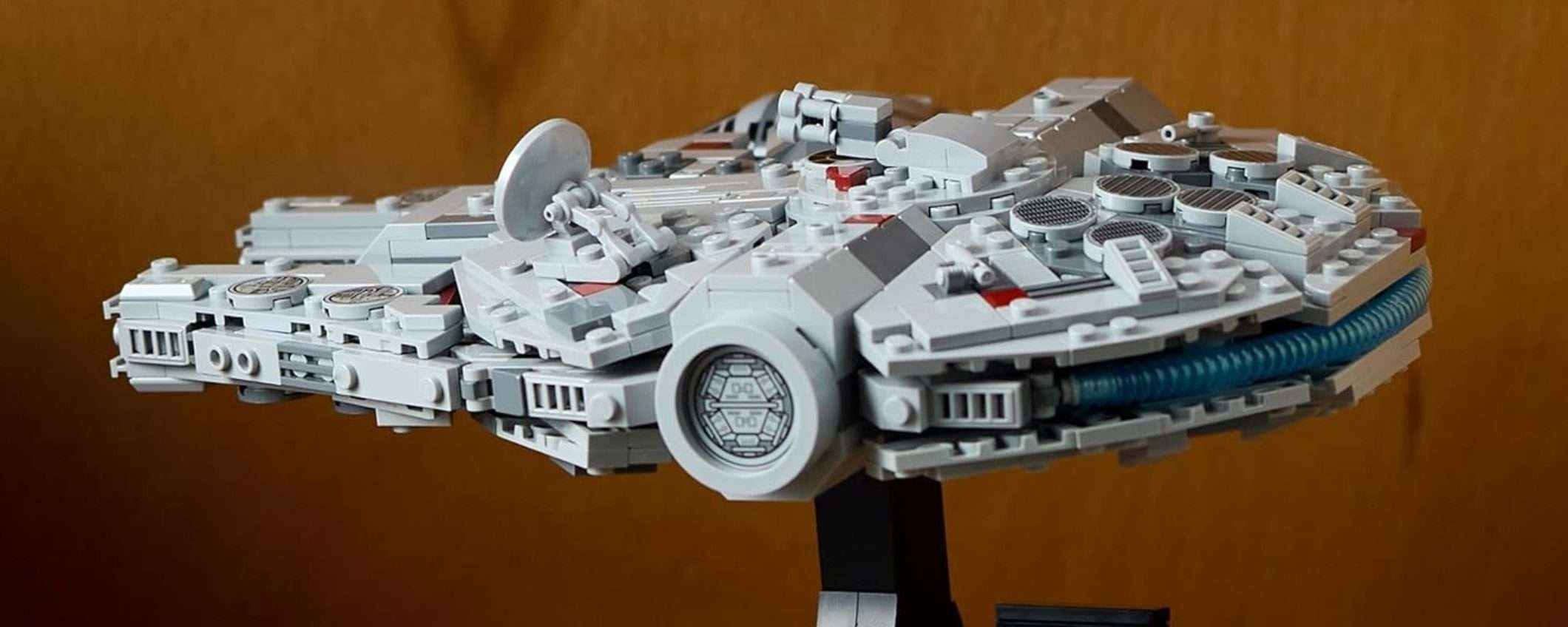 LEGO Star Wars Millenium Falcon: il modellino è in OFFERTA su Amazon (-24%)