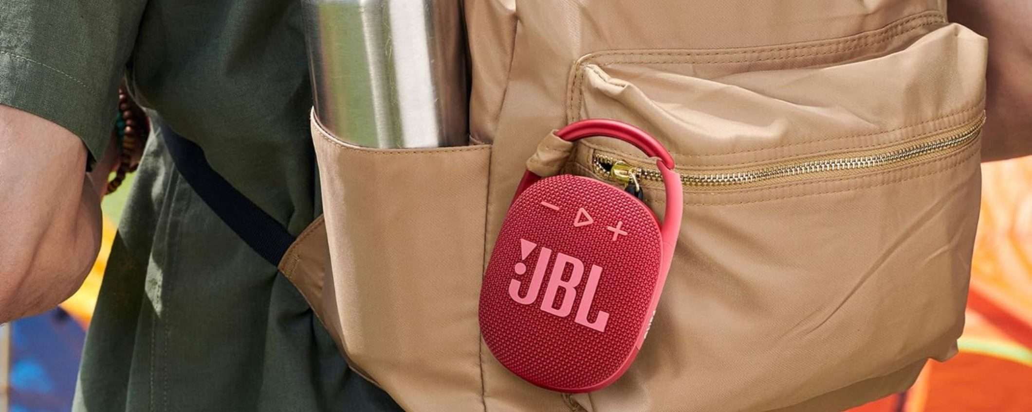 Lo speaker Bluetooth SUPER PORTABILE JBL Clip 4 ad appena 47€ su Amazon (-26%)