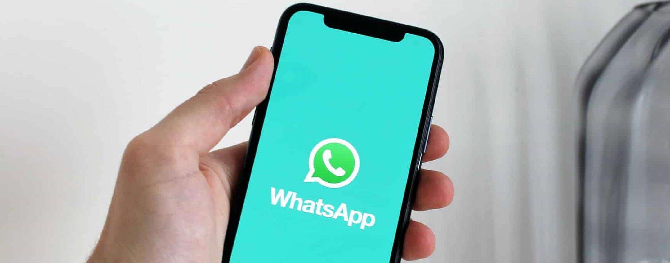 WhatsApp: anche su iOS arriva questa nuova funzione di sicurezza per i link