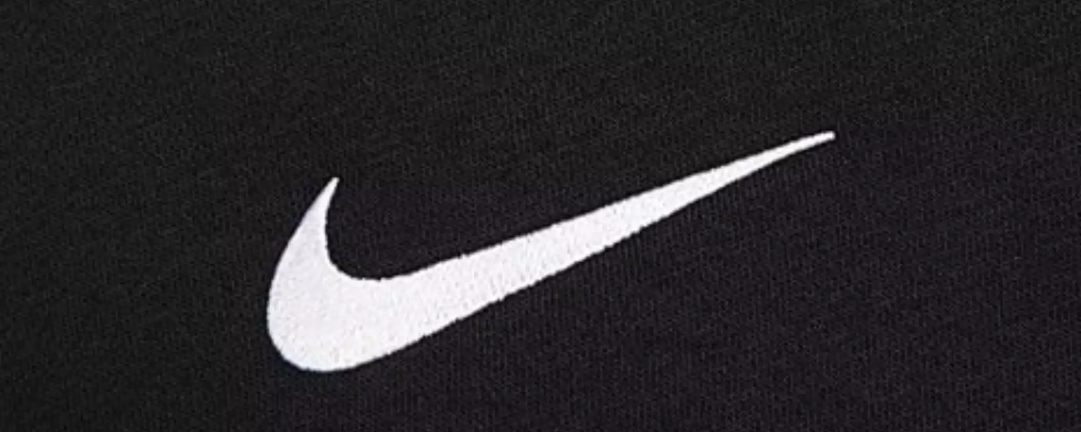 Nike a prezzi da RINNOVO LOCALE su Amazon: svendita sensazionale