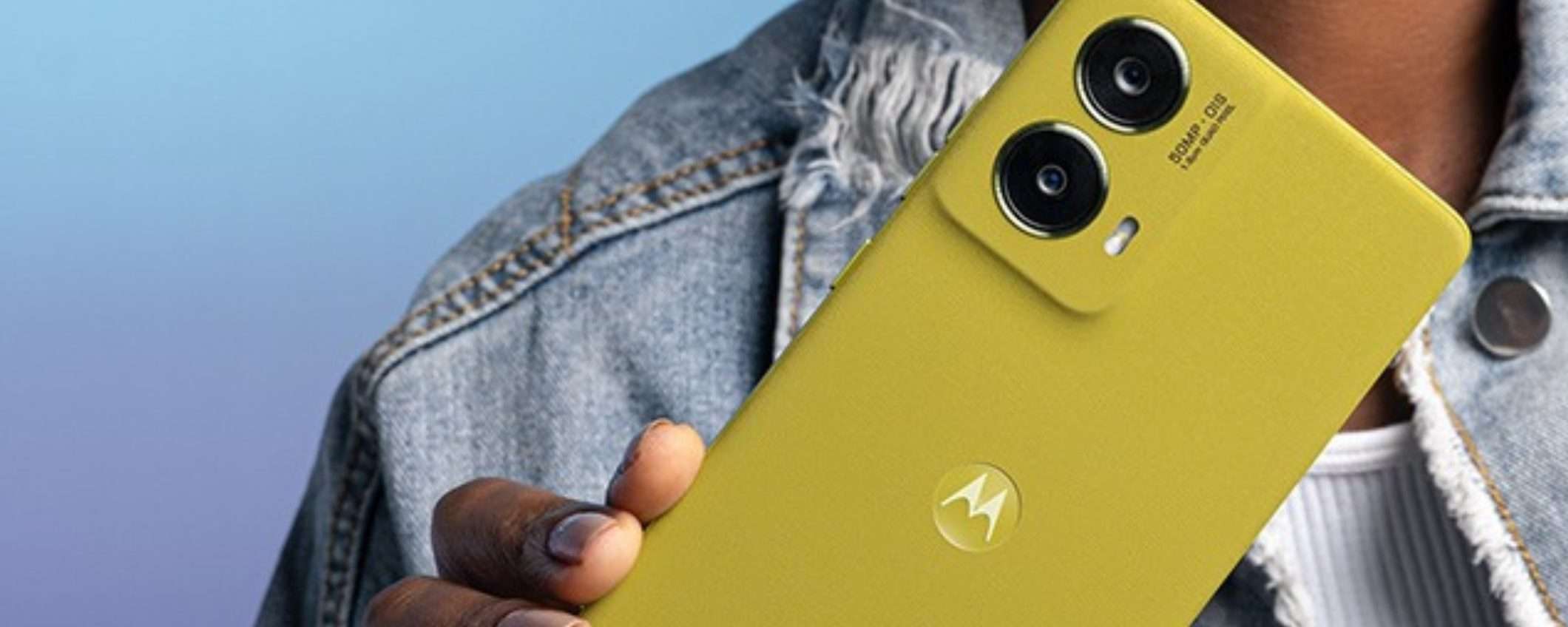 Motorola Moto g85 5G da 256GB di memoria e Snapdragon 6s è super