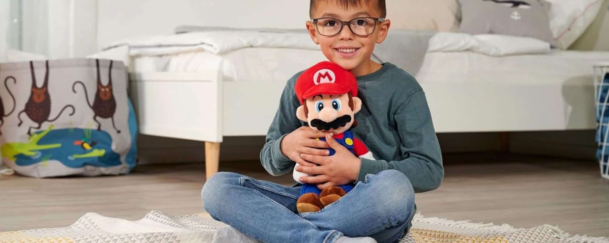 Peluche di Super Mario in offerta a 9,99 euro su Amazon (-42%): è già il miglior regalo di Natale