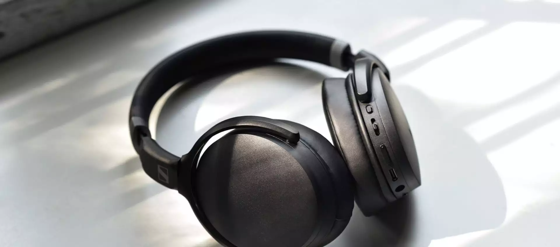 Sennheiser HD 450BT, prezzo in picchiata: approfitta del 33% di sconto