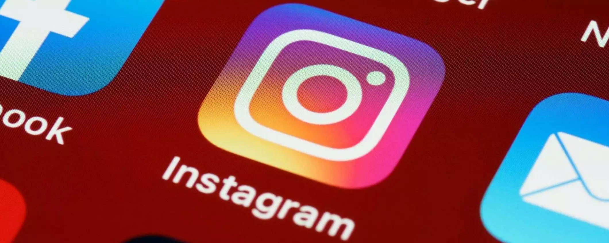 Instagram ha ufficialmente eliminato la funzione che tutti odiavate