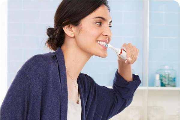 oral-b-smart-4-pulisce-come-nessuno-spazzolino-elettrico-da-fare