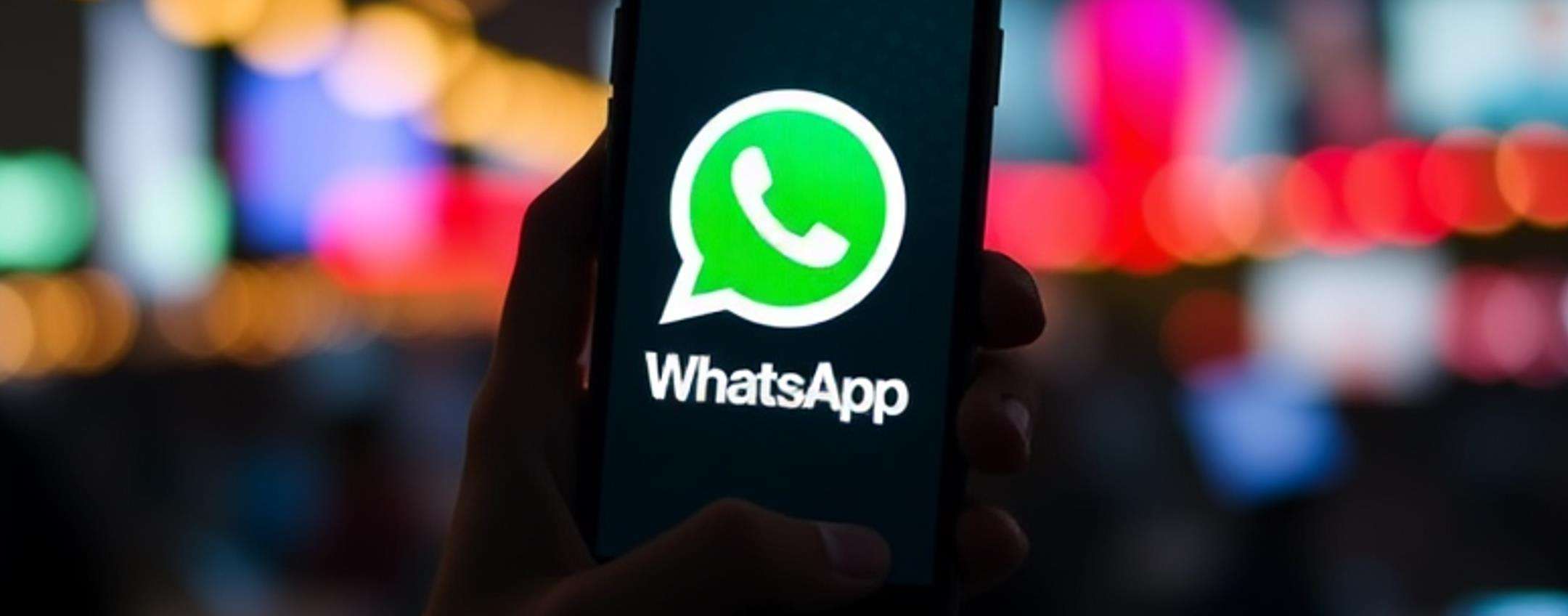 WhatsApp testa un nuovo widget per accedere al volo a Meta AI