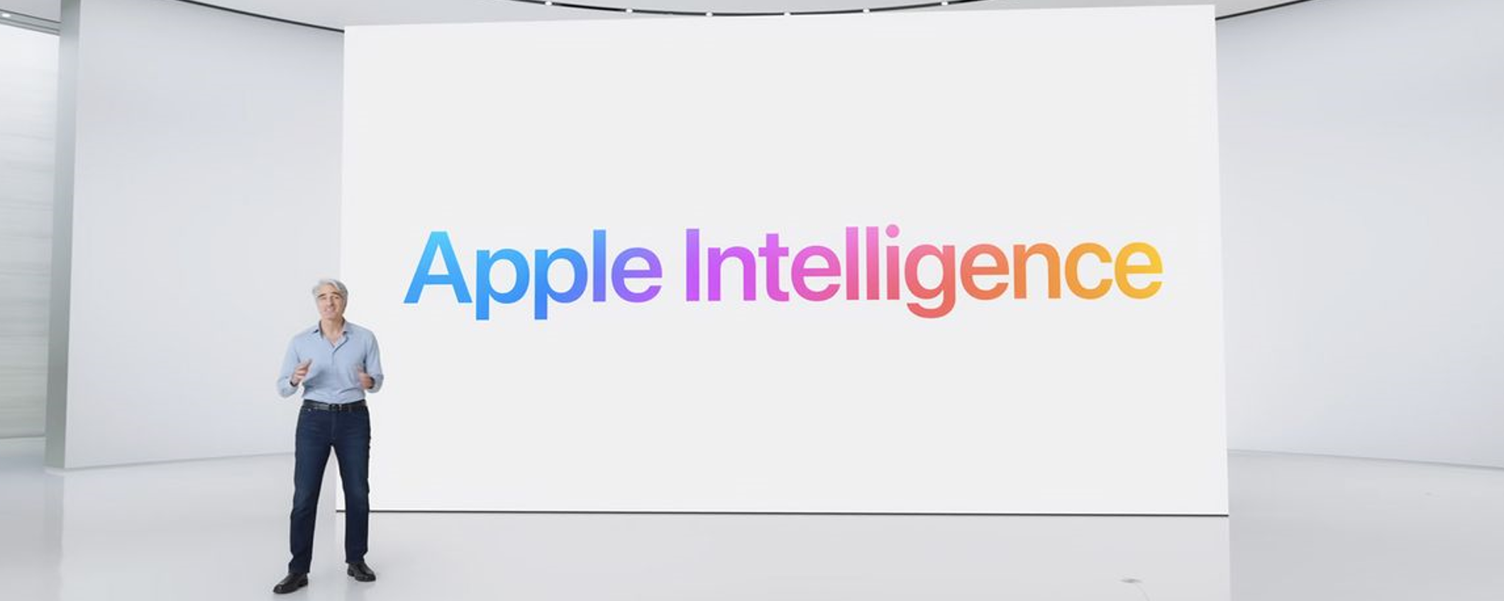 Apple Intelligence rimarrà gratuita? Tim Cook ha le idee chiare, per adesso