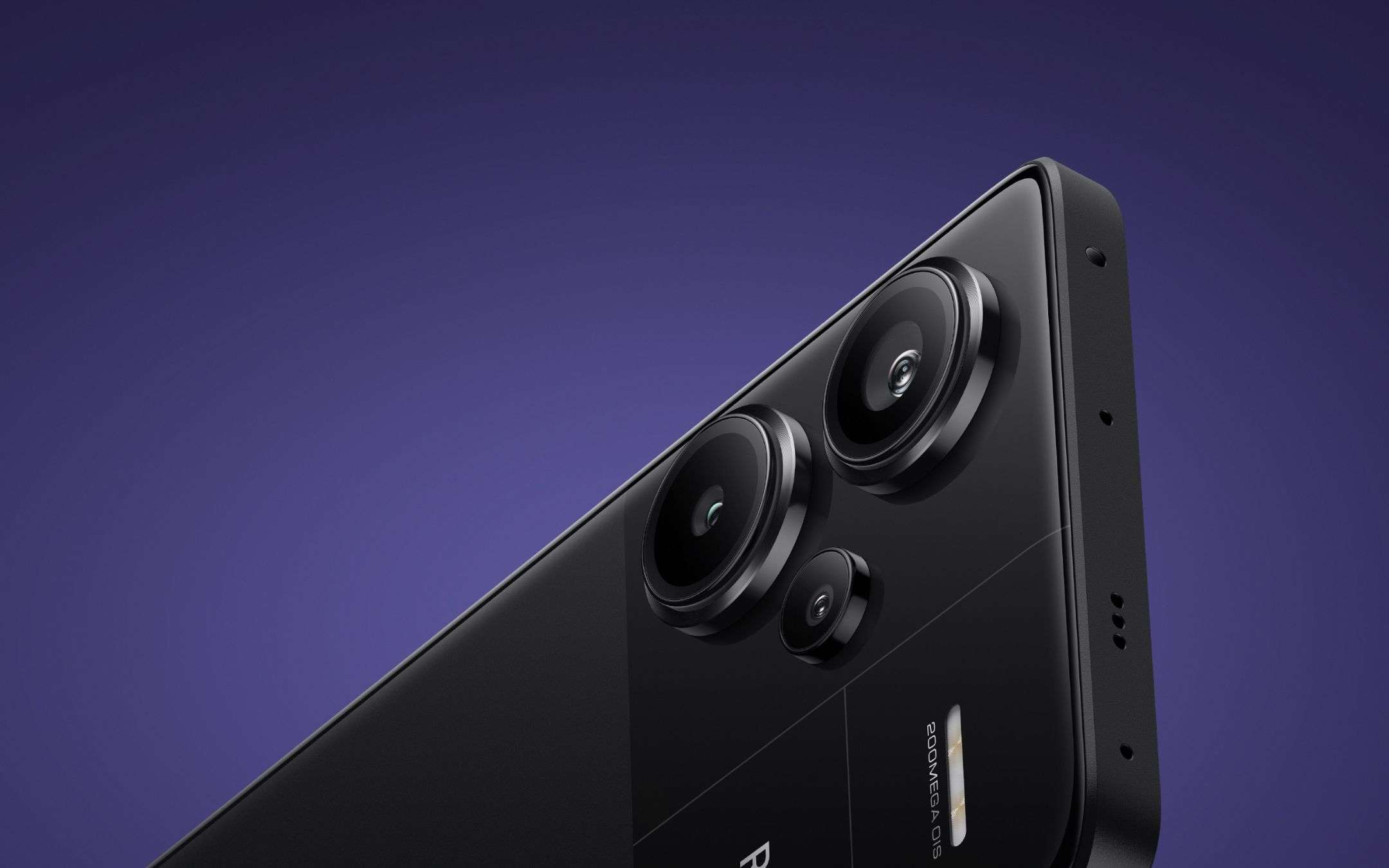 Design HOT e super cam da 200 MP: Redmi Note 13 Pro+ 5G in OFFERTA su eBay