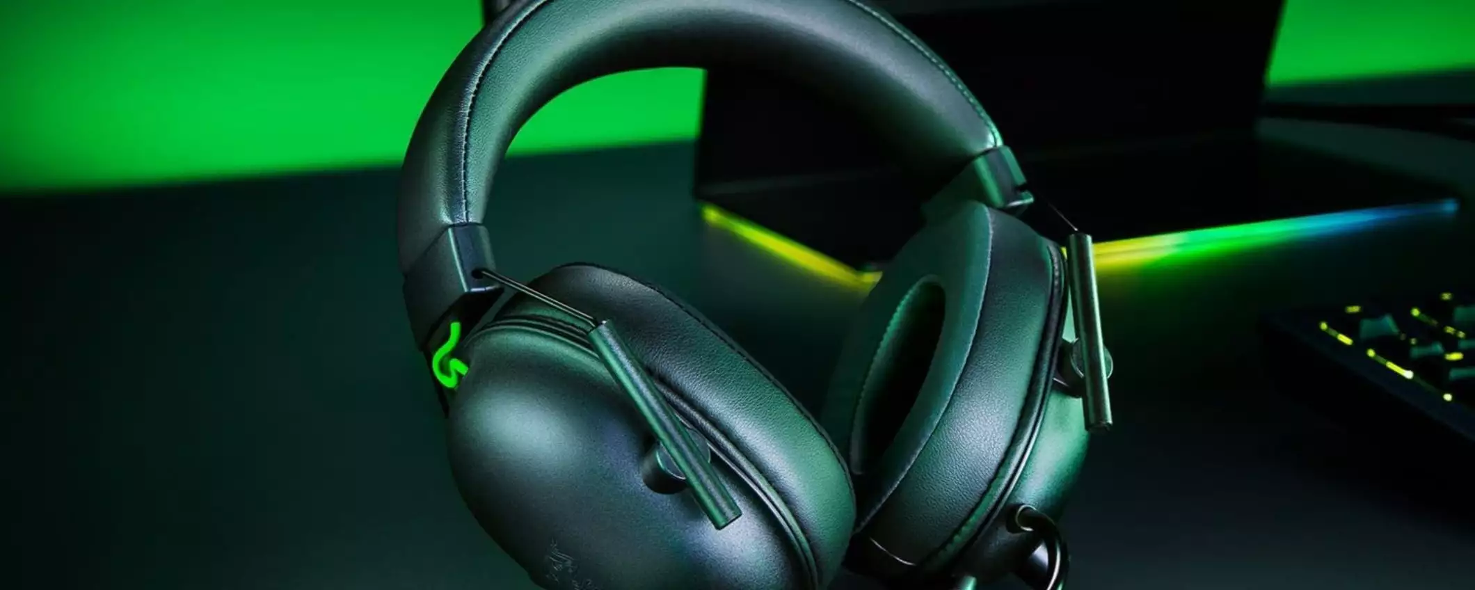 Gaming SENZA LIMITI con le cuffie Razer BlackShark V2 X: -40% su Amazon