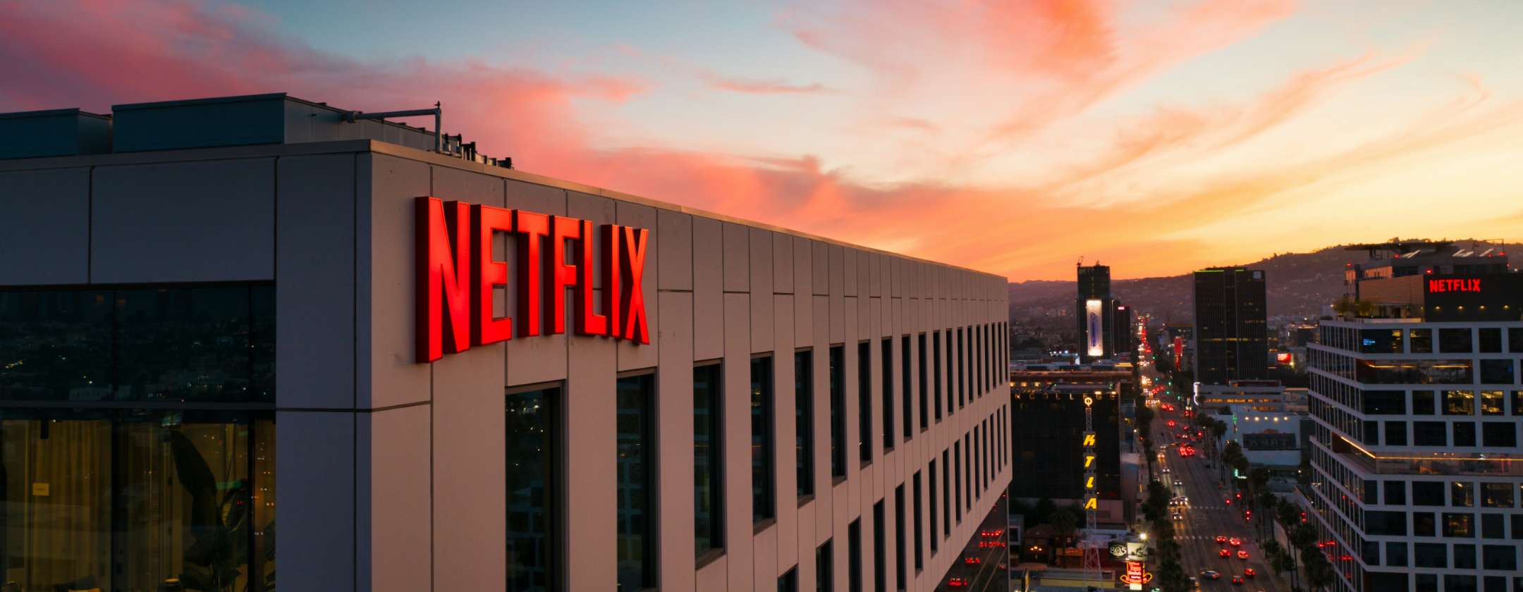 Netflix aumenta ancora i prezzi: ecco i nuovi costi