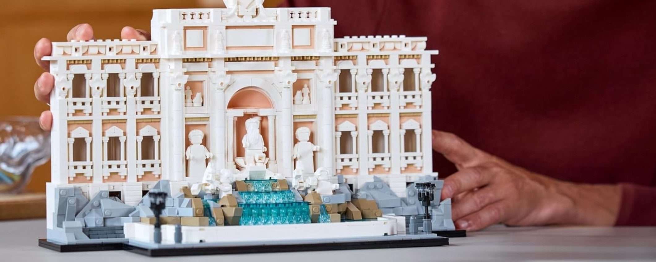 Il nuovissimo set LEGO della Fontana di Trevi è già in SCONTO su Amazon