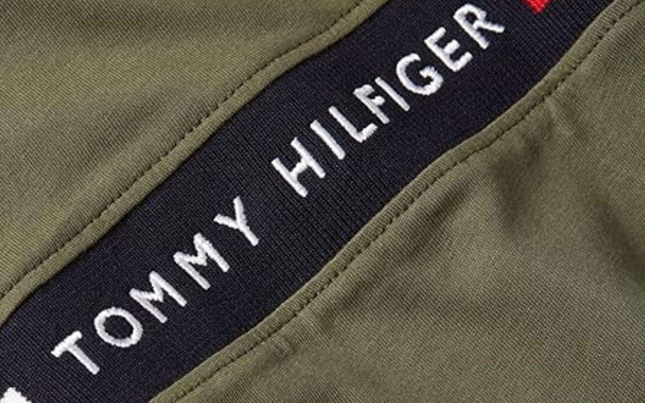 Tommy Hilfiger da 9,99€ su Amazon: prezzi pazzeschi da OUTLET