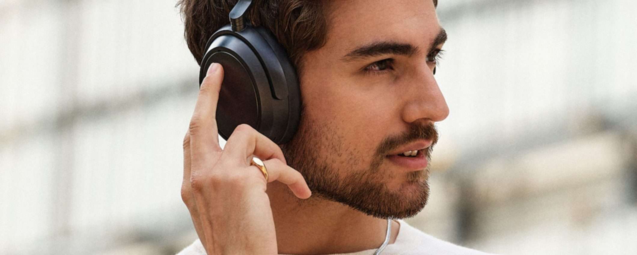 Audio SPETTACOLARE con le Sennheiser Momentum 4 Wireless SE: -21% su Amazon