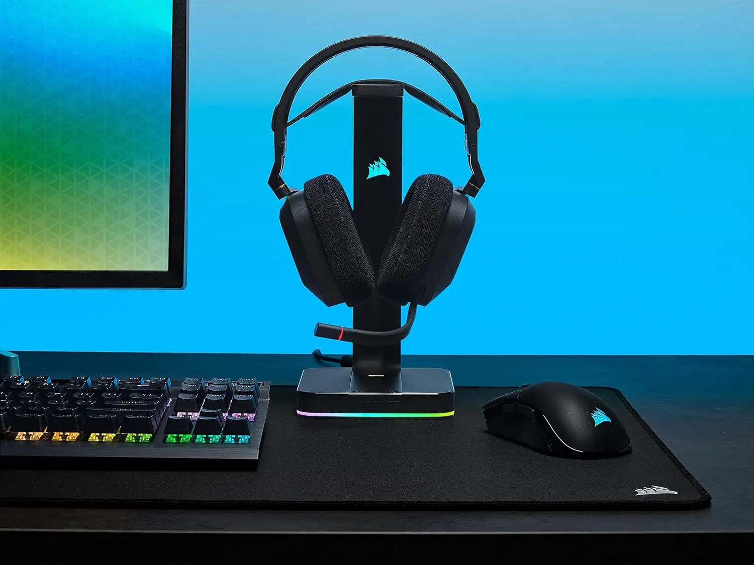 Cuffie gaming Corsair, prezzo da paura: Dolby Atmos, RGB e latenza minima con 27% di sconto