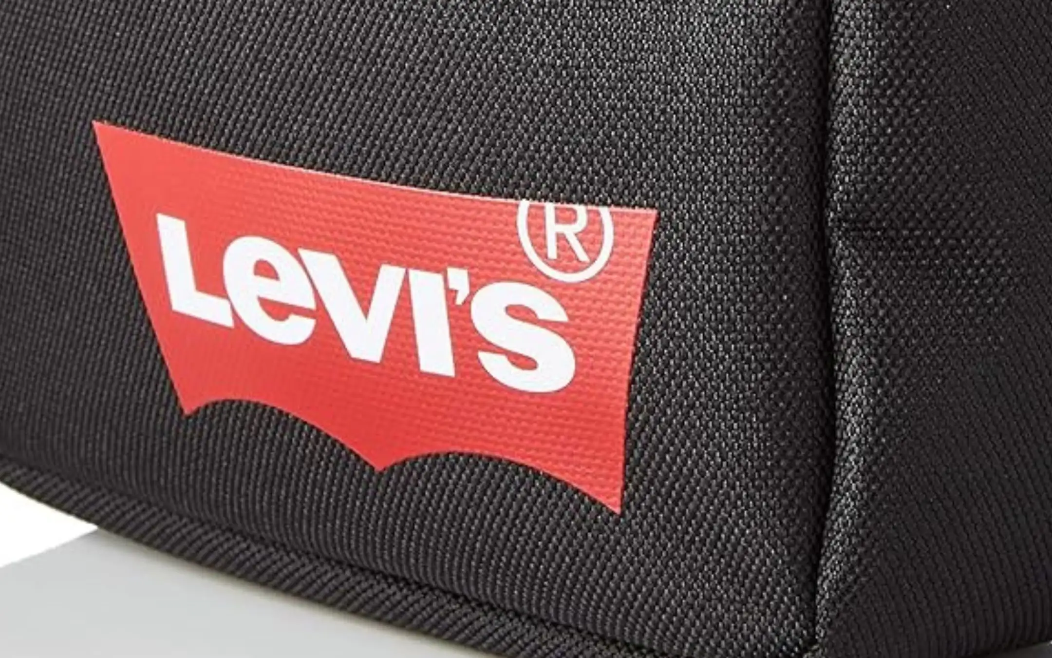 Levi’s da 12€ a 39,99€ su Amazon: i prezzi sono allo SBARAGLIO, sconti shock