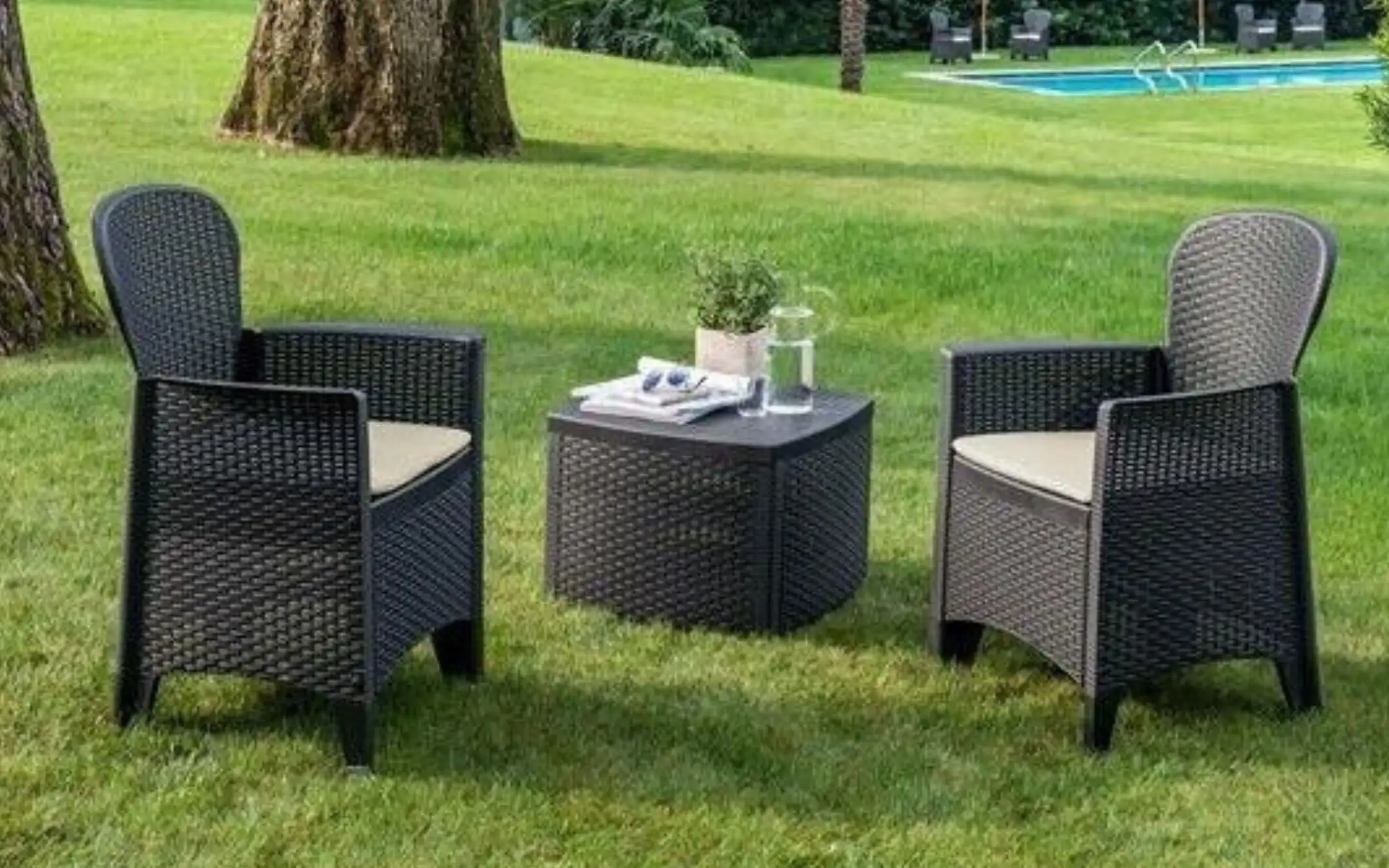 Set da giardino 3 pezzi a prezzo BOMBA: kit con 2 poltrone e tavolino a 75€