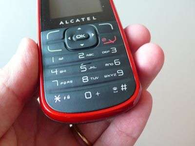 Alcatel One Touch 303 