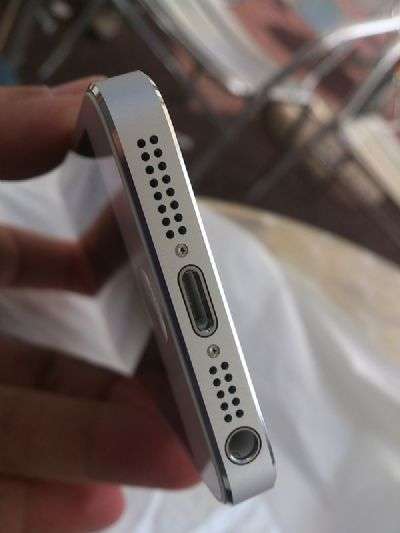 Apple iPhone 5