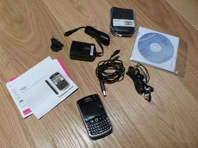 BlackBerry 8900 Javelin 