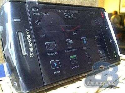 BlackBerry 9570 Storm3