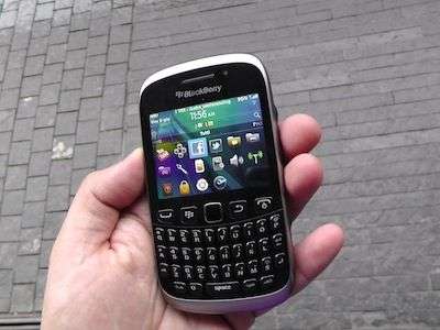 BlackBerry Curve 9320