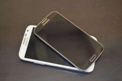 Galaxy S4 versus Galaxy Note II